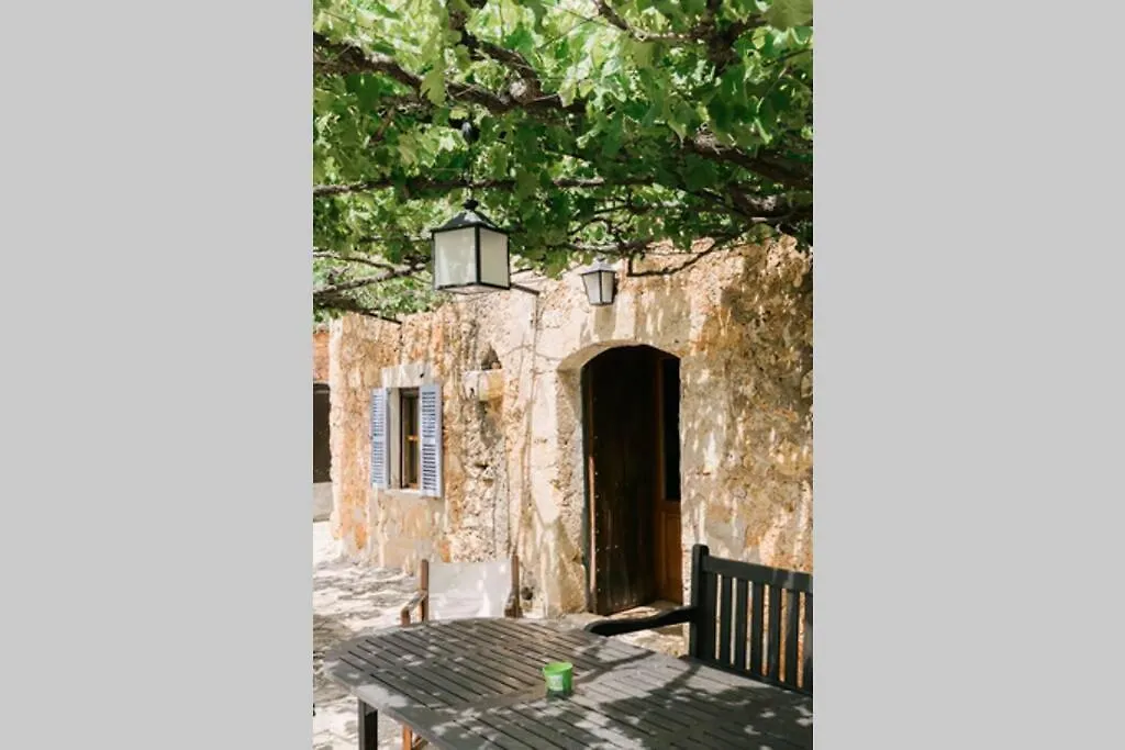 The Old Cottage - Cas Julians Sencelles Ruberts 0*,